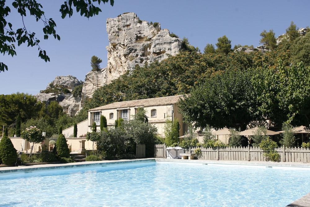 Hotel Baumaniere Les Baux De Provence Buitenkant foto