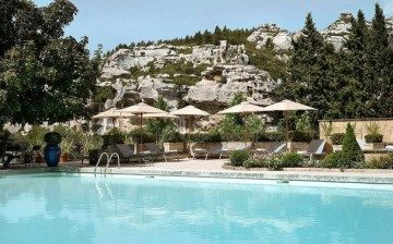 Hotel Baumaniere Les Baux De Provence Buitenkant foto